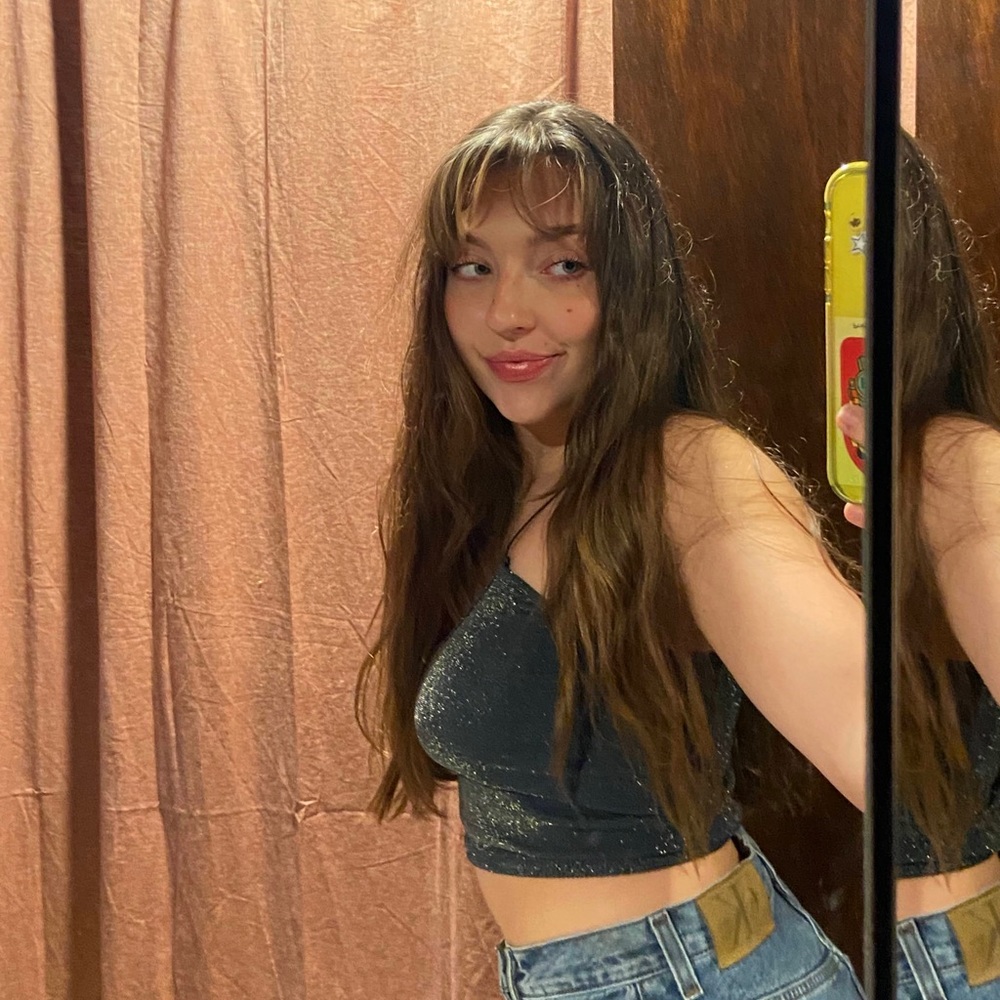 Meet your Posher, Bella